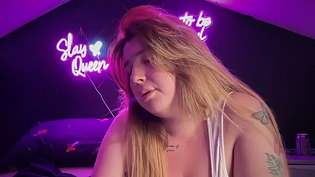 XXX chat uživo modela curvy_rosie69