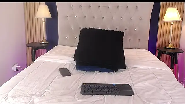 Megann_Scoth Adlı Modelin Canlı XXX Sohbeti