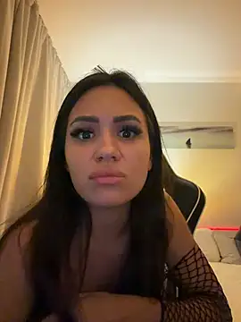 JustLora Chat XXX live