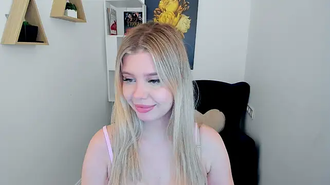 FollowLovee's Live XXX Chat