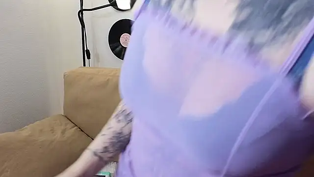 m1lless' Live XXX Chat