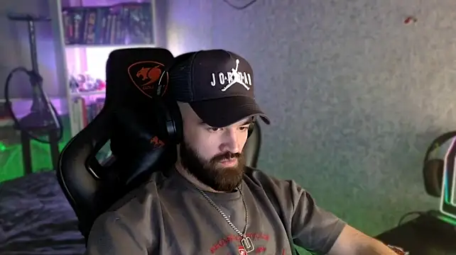 Živý XXX chat _Serious_Man