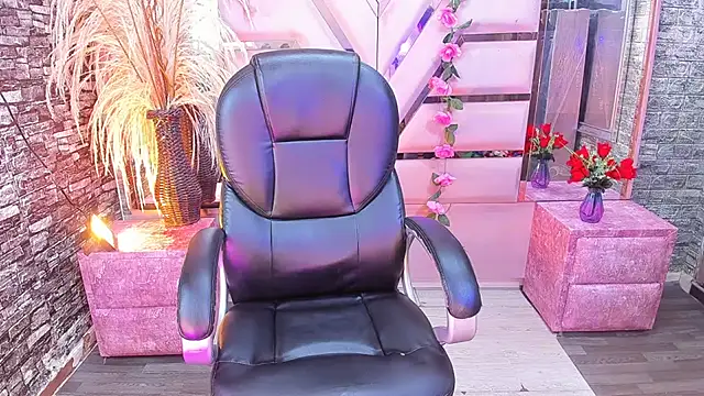 Gerogina_Divaio 现场XXX聊天