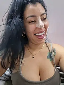 Luiannan Live XXX chat