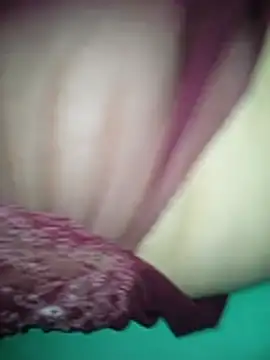 Desi_couple85 webcam show