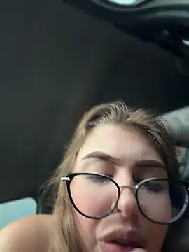 miiabellovic webkamerás műsora