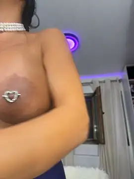 دردشة AstridVexxx الجنسية المباشرة