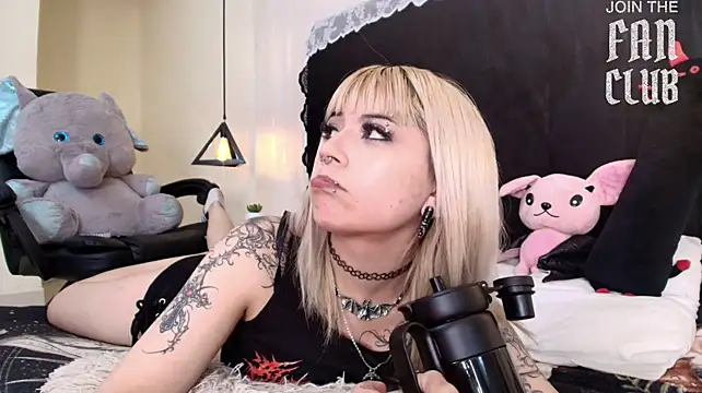 IvyBelle_ 现场XXX聊天