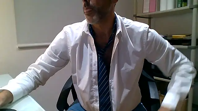 66MA69 Chat XXX in diretta