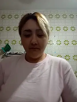 Chat +18 de Manuzinha2209 ao vivo