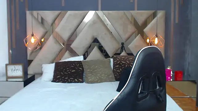 MartinaaFit's Live XXX Chat