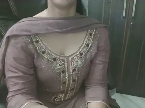 Adaa7 라이브 XXX 채팅