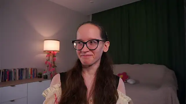 XXX chat uživo modela BettyBrowni