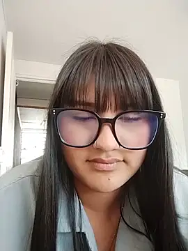 Chat XXX en directo de Emily-7