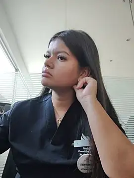 Chat +18 de Arimonroee ao vivo