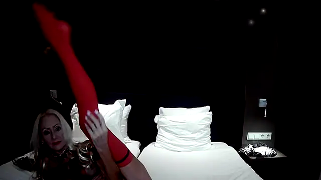 siennadiamond 网络视讯表演