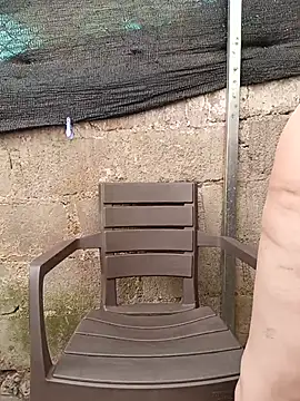 Mommy_Dirty_Boy élő XXX-chatje