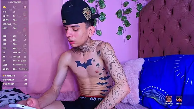 TheBatMansion Live XXX Chat