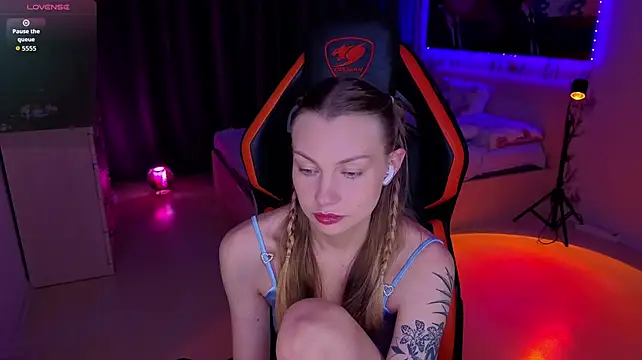 LuciaCuminos Live XXX-Chat