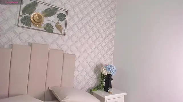 AriaLuxx – Naživo XXX chat