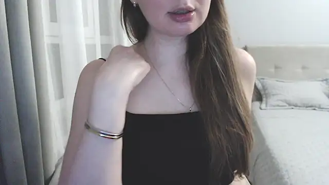 Chat +18 de Tasiya ao vivo