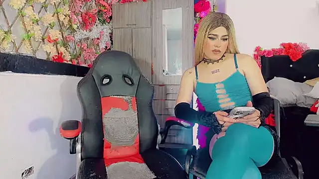 Thiara_veky_ Webcam-Show