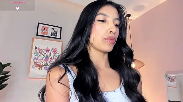 دردشة Tiffany_Low الجنسية المباشرة