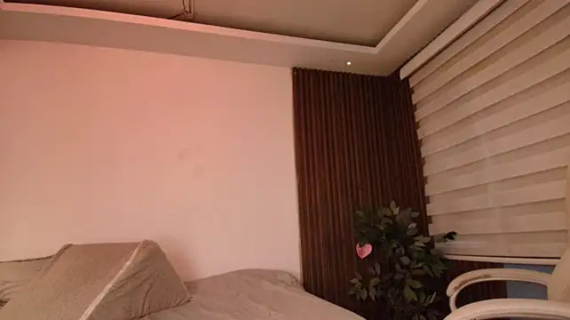 Mili_Cat Chat XXX in diretta