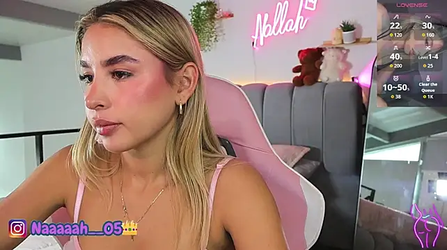 Nallah__'s Live XXX Chat
