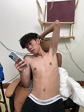 Hao-789's Live XXX Chat