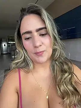 Chat +18 de Miilana_ ao vivo