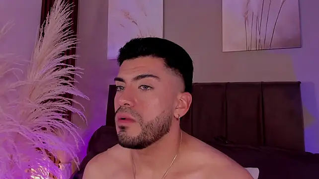 Alexander_Diazz – Live XXX-chat
