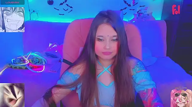 Lolisuccub's Live XXX Chat
