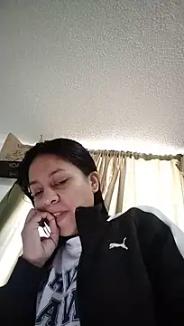 Chat +18 de Tiphanydirty3 ao vivo