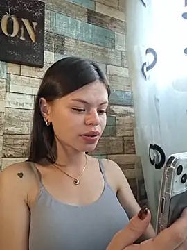 Chat +18 de _Isabella-7 ao vivo