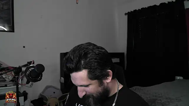 Czat XXX na żywo – DevilPup75_