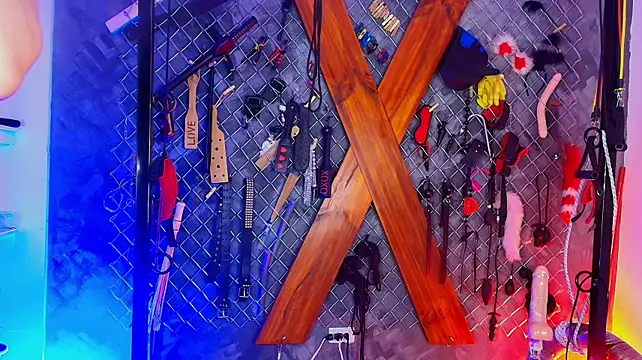 แชท XXX สดของ Mistress_lexi_bdsm