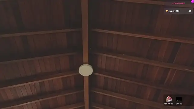 Dahiana-Walcott 现场XXX聊天