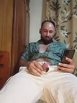 Tranda91 Adlı Modelin Canlı XXX Sohbeti