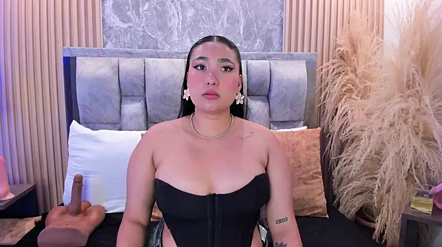 Sulay_Kim Chat XXX in diretta