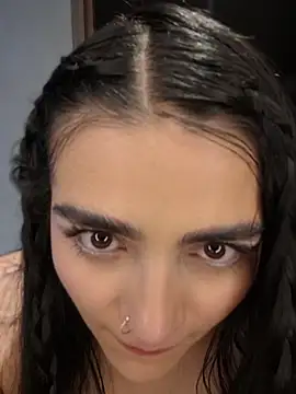 miel_gomez's Live XXX Chat