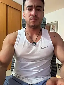 XXX chat uživo modela Chris_Clarck