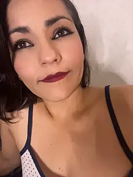 eva_luz Adlı Modelin Canlı XXX Sohbeti