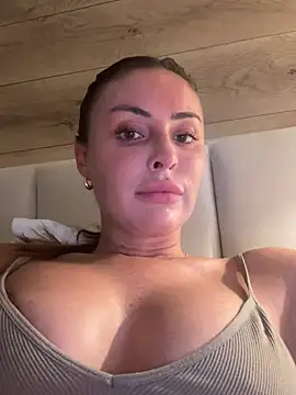 selena_xxxn Live XXX chat