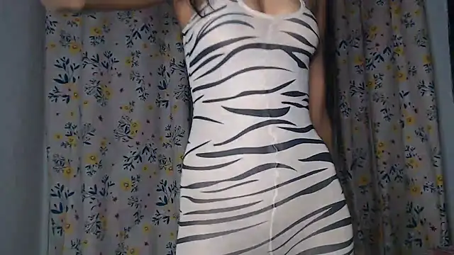 แชท XXX สดของ Virgin_Aisha