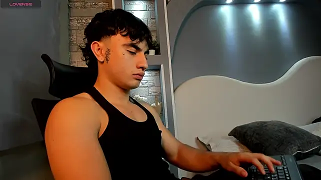Zack_Bellmont1 Show Webcam