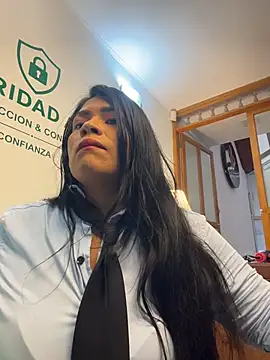 Chat +18 de Emilly__Bown_ ao vivo