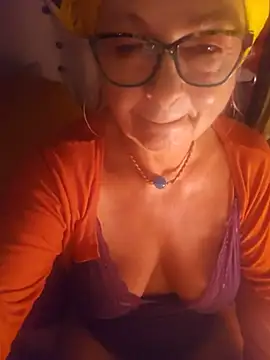 Hot-Muci Live XXX-Chat