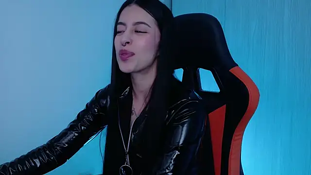 Chat +18 de Misscarolsph ao vivo