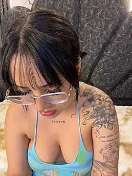nicole-cooper Chat XXX in diretta